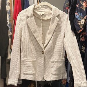 Skies Are Blue Cream Blazer